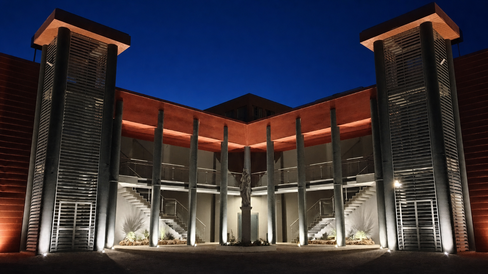 La facciata del Polo Giovani di Avellino illuminata di notte